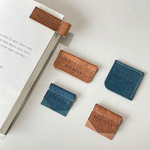 Italy Grid Leather Bookmark